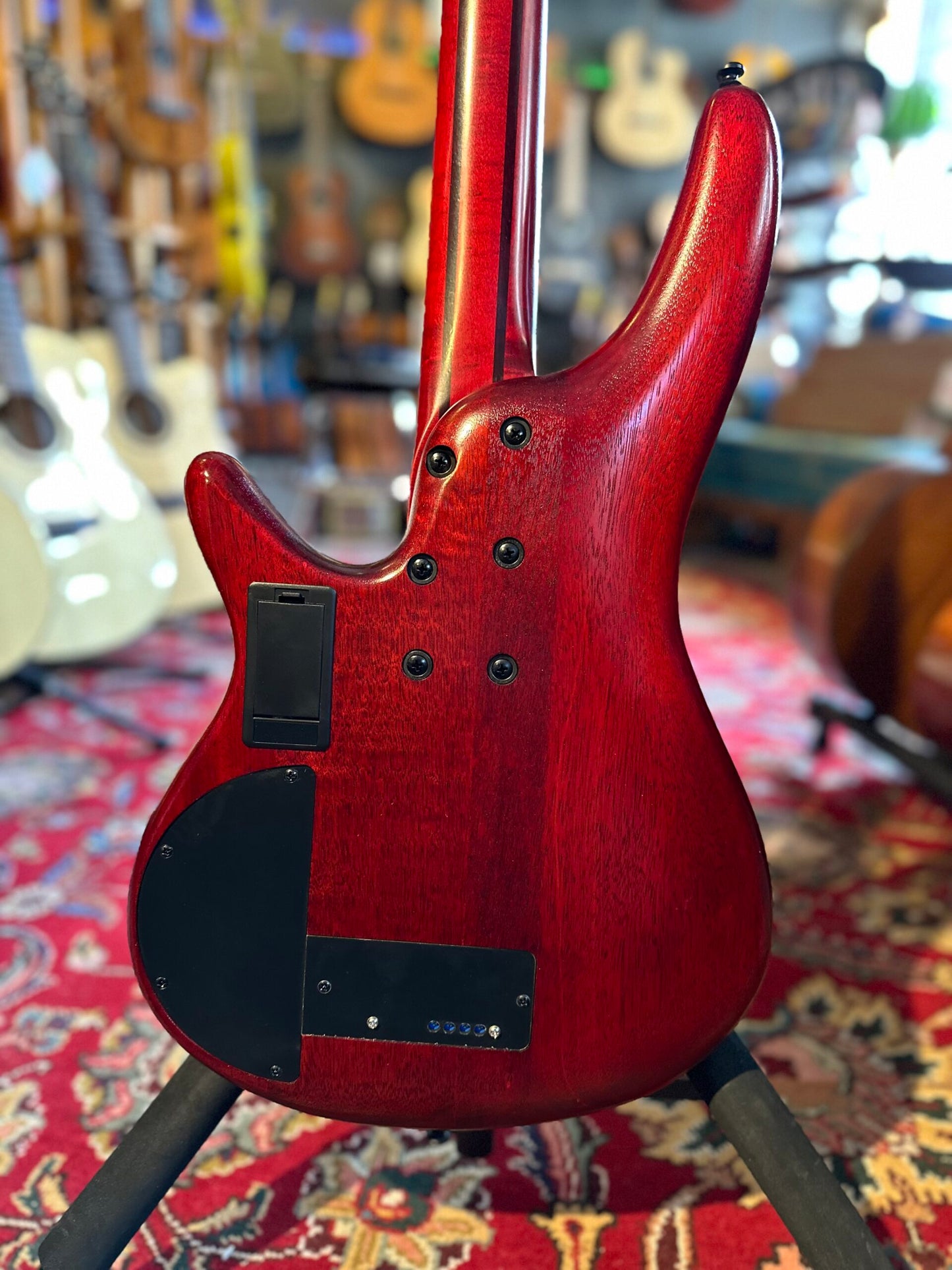 IBANEZ SRD900F BASS FRETLESS