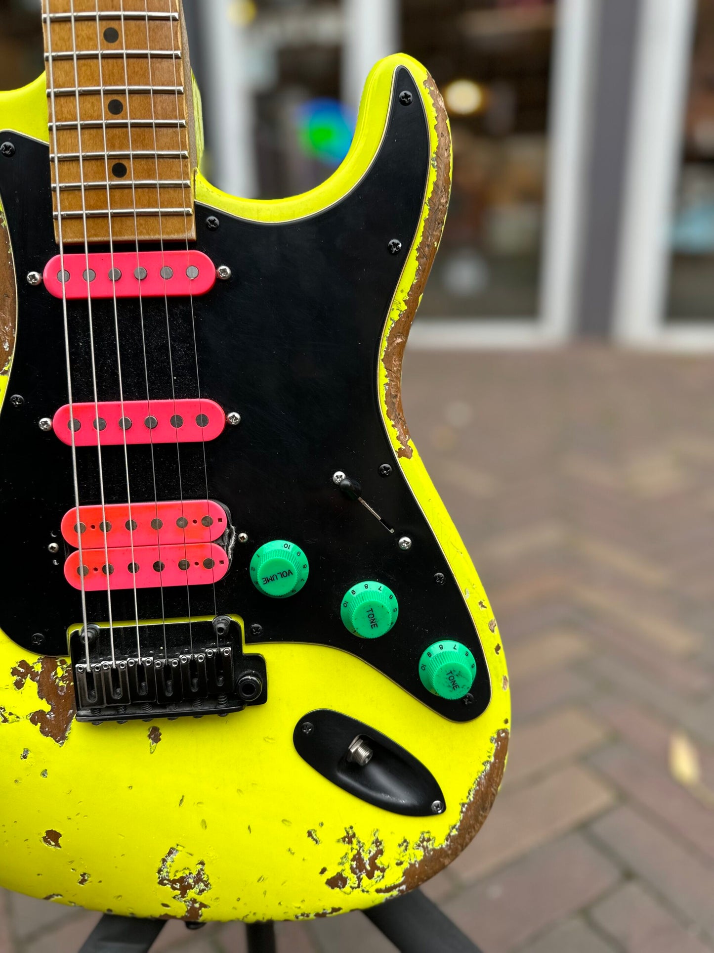 MAYBACH STRADOVARI MASTERBUILD CUSTOM SHOP "GUITARSUMMIT 24" 80'S YELLOW