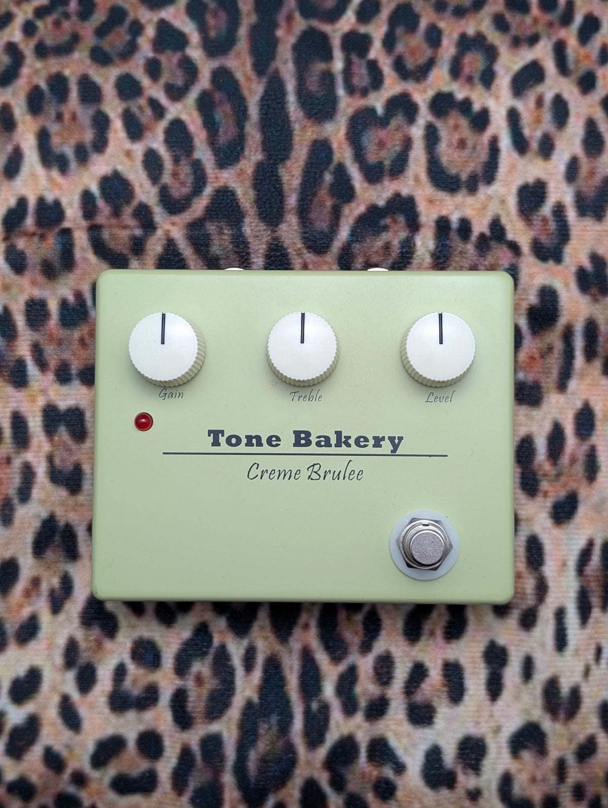 Tone Bakery Creme Brûlée