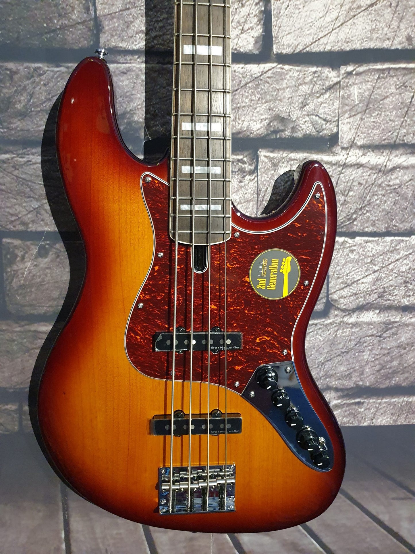 Sire Basses V7 A4 TS 2nd Gen Marcus Miller